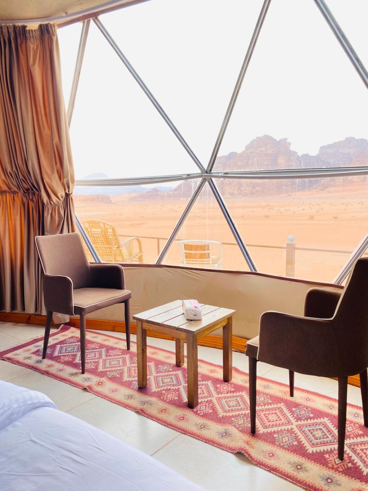 Wadi Rum Eagle Luxury Camp Extérieur photo